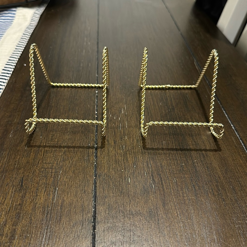 Gold frame holders